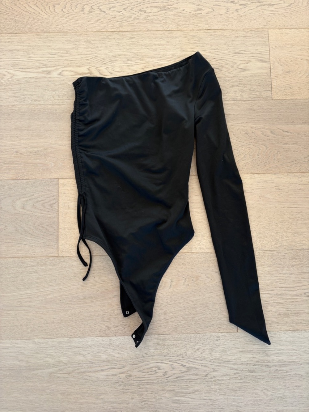 Black One-Shoulder Long Sleeve Bodysuit